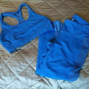 GapFit leggings and sports bra